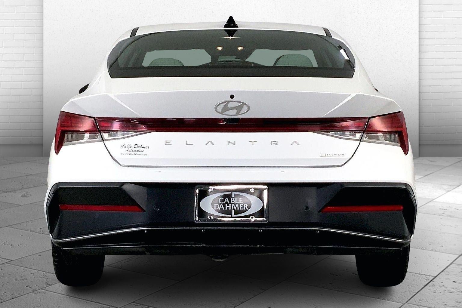 2024 Hyundai Elantra Limited