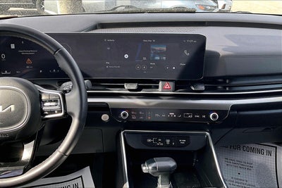 2025 Kia Carnival SX