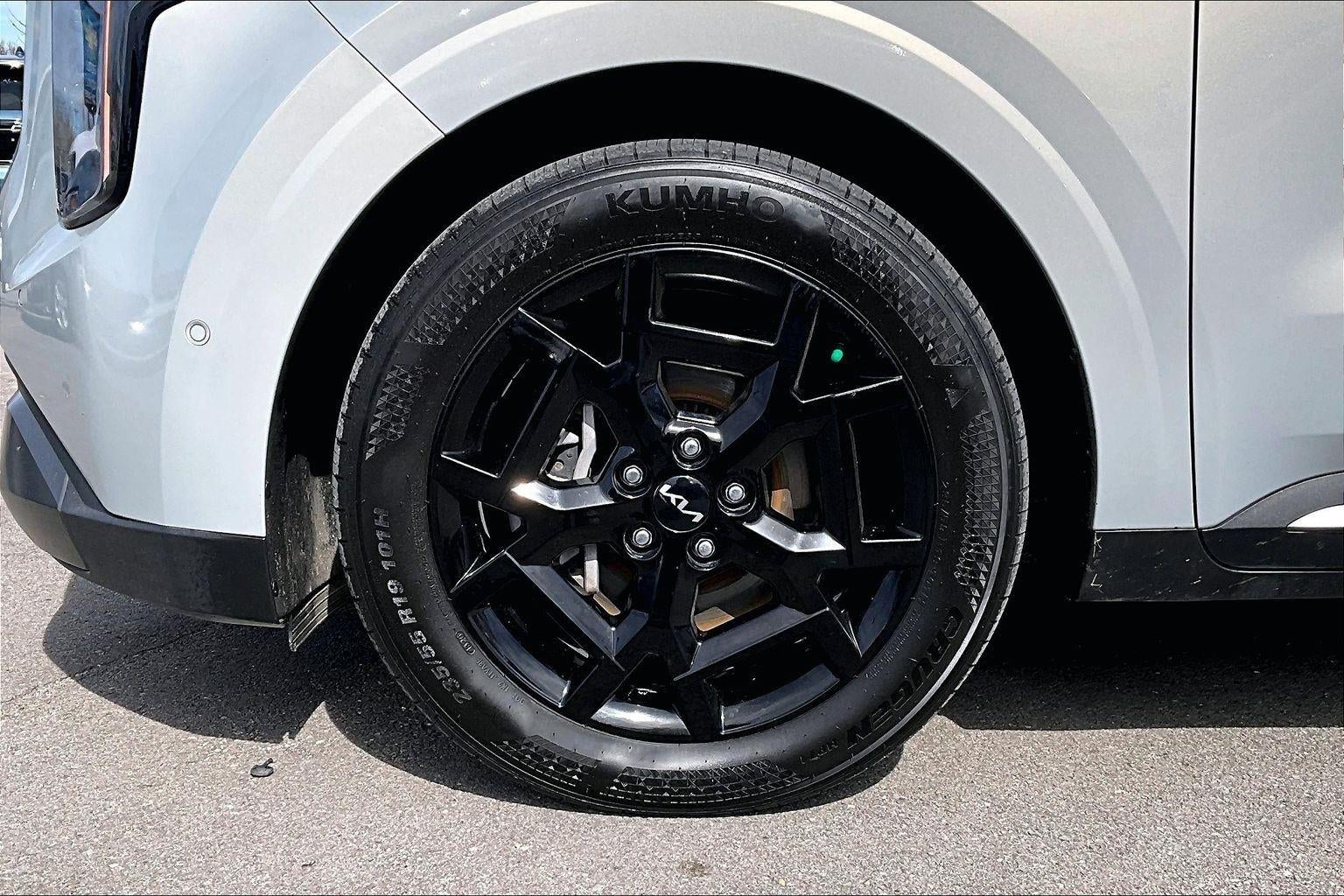 2025 Kia Carnival SX