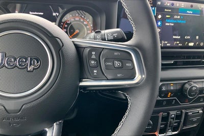 2025 Jeep Wrangler 4-Door Sahara 4x4