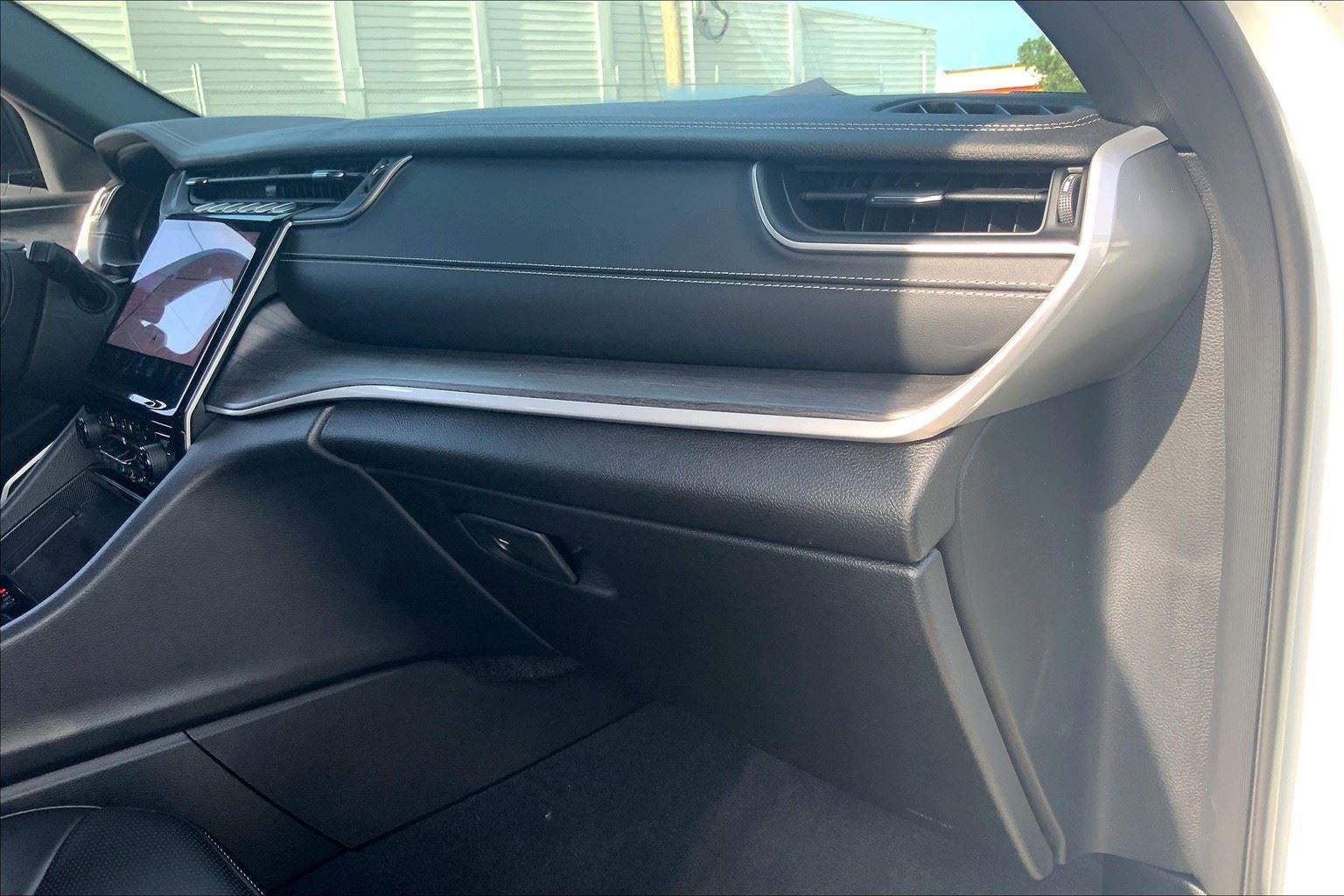 2025 Jeep Grand Cherokee L Limited 4x4