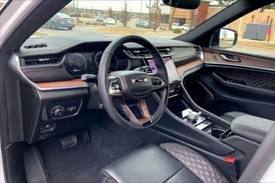 2025 Jeep Grand Cherokee L Summit 4x4