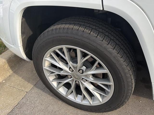 2022 Jeep Grand Cherokee 4xe Summit 4x4