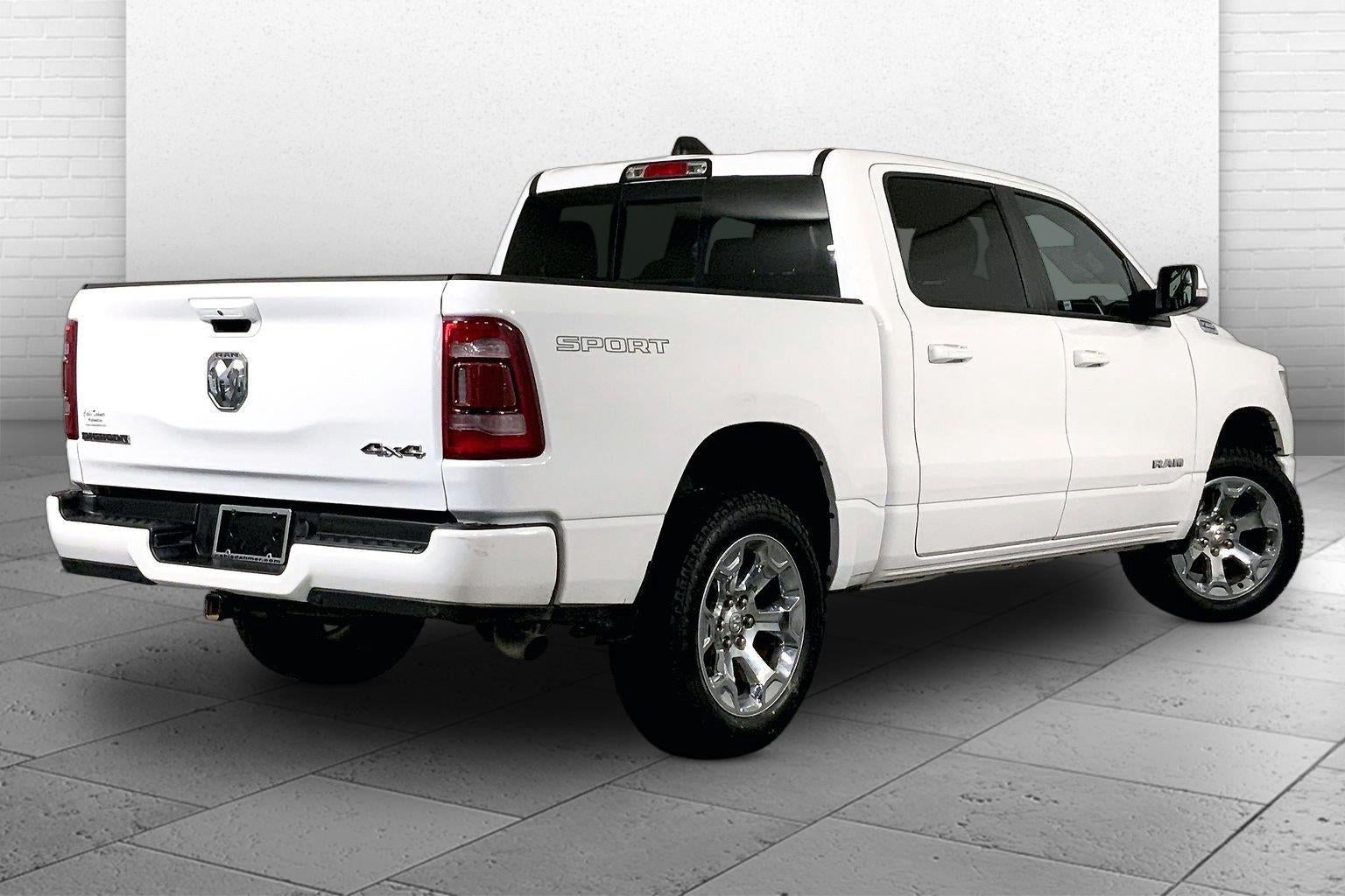 2022 RAM 1500 Big Horn Crew Cab 4x4 5'7' Box
