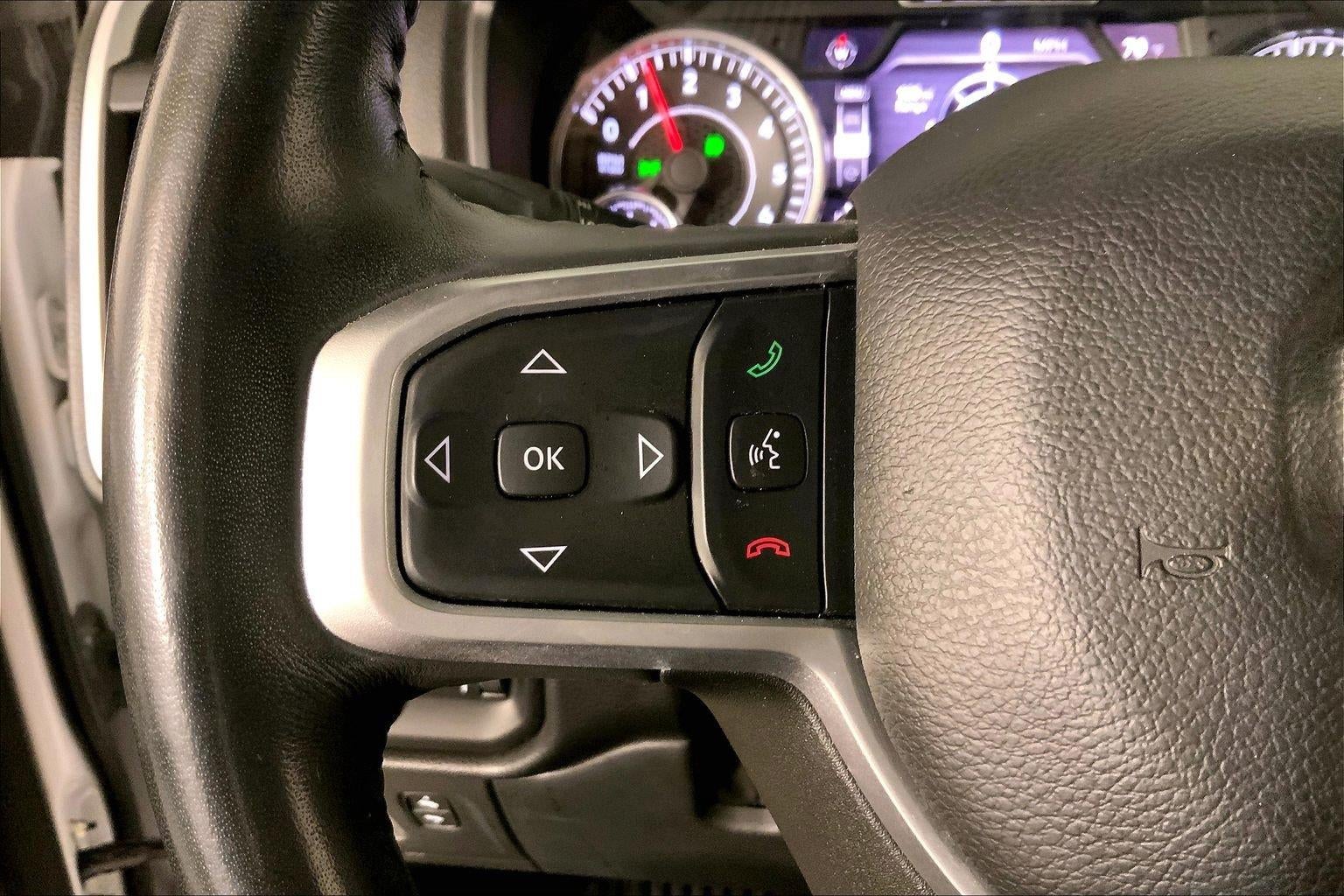 2022 RAM 1500 Big Horn Crew Cab 4x4 5'7' Box