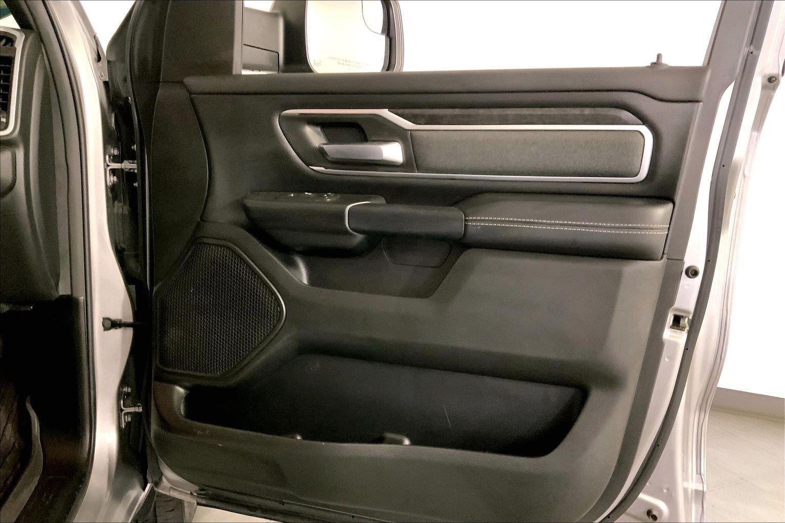 2022 RAM 1500 Big Horn Quad Cab 4x4 6'4' Box