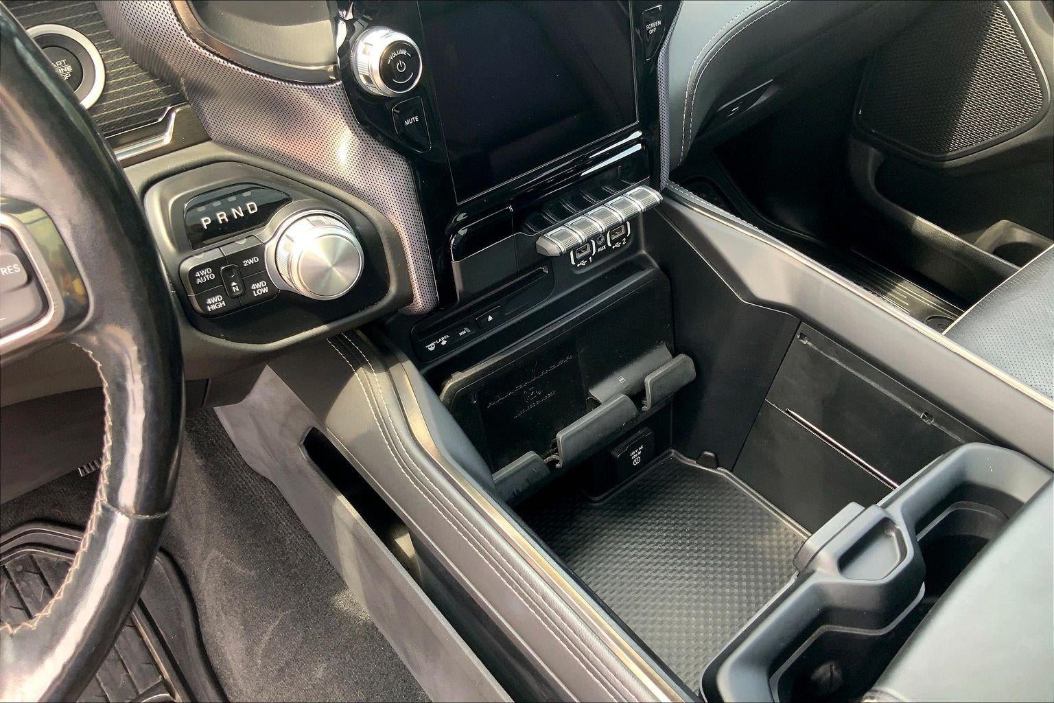 2019 RAM 1500 Limited Crew Cab 4x4 5'7' Box