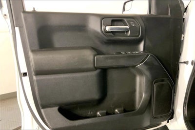 2022 Chevrolet Silverado 1500 4WD Crew Cab Short Bed Custom