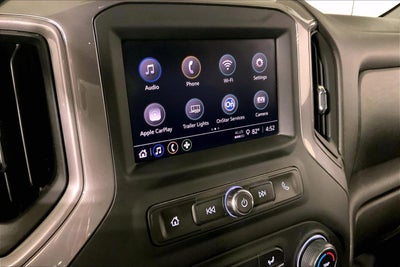 2022 Chevrolet Silverado 1500 4WD Crew Cab Short Bed Custom