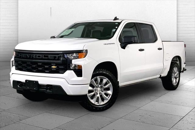 2022 Chevrolet Silverado 1500 4WD Crew Cab Short Bed Custom
