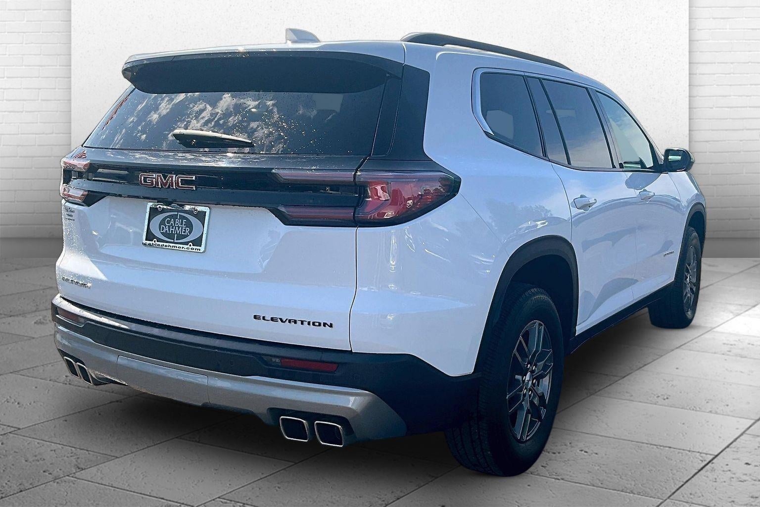 2025 GMC Acadia FWD Elevation
