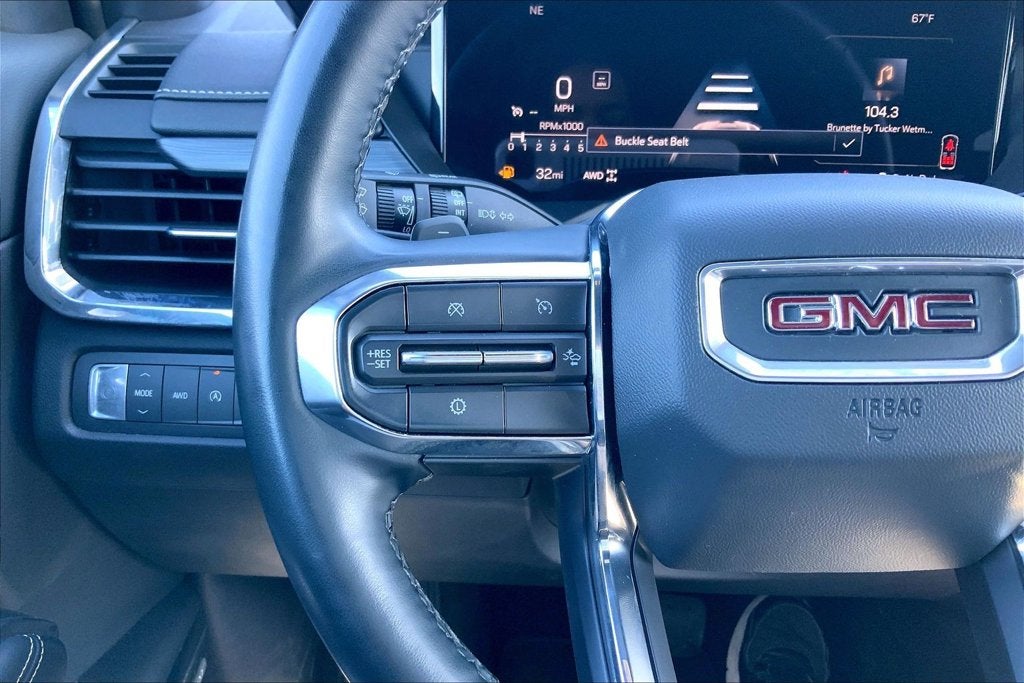 2025 GMC Acadia AWD Elevation