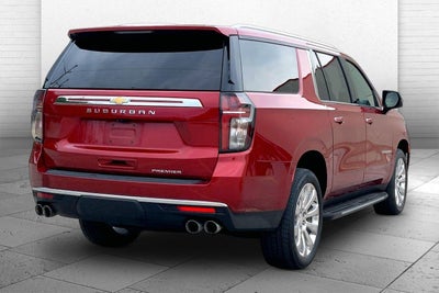 2023 Chevrolet Suburban 4WD Premier