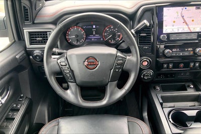 2023 Nissan TITAN Crew Cab PRO-4X 4x4