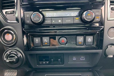 2023 Nissan TITAN Crew Cab PRO-4X 4x4