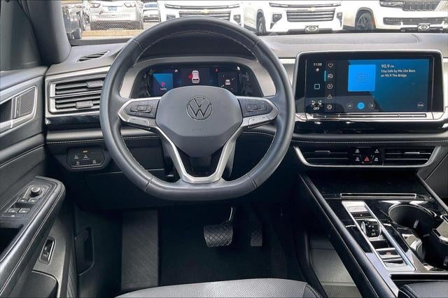 2024 Volkswagen Atlas Cross Sport 2.0T SE w/Technology