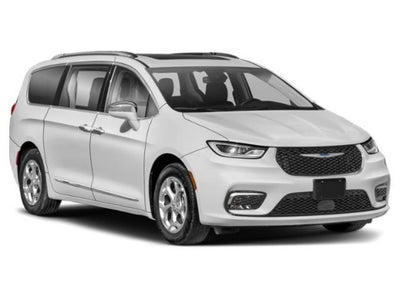 2023 Chrysler Pacifica Hybrid Pinnacle