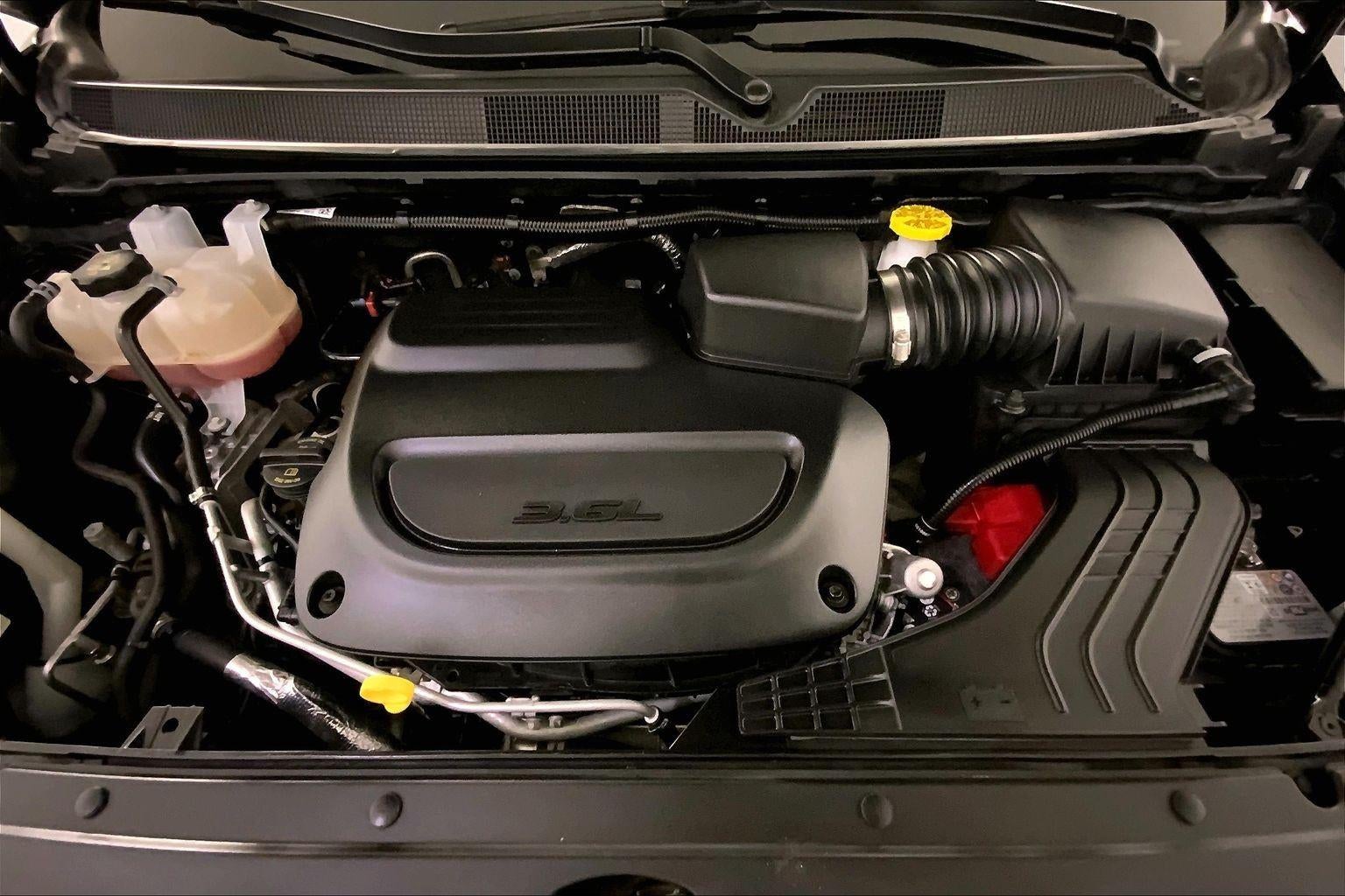 2024 Chrysler Pacifica Limited AWD