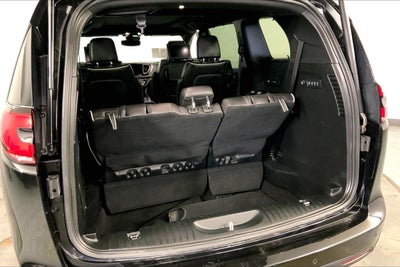 2024 Chrysler Pacifica Limited AWD