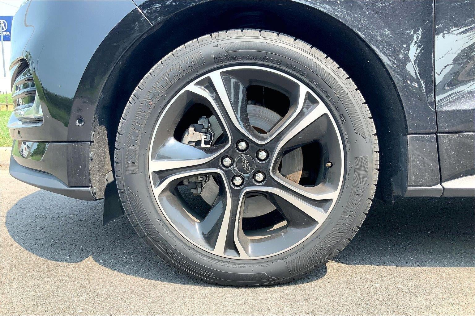 2020 Ford Edge ST