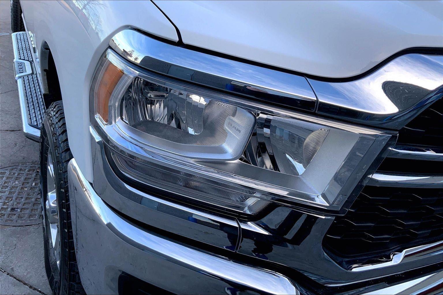 2024 RAM 3500 Big Horn Crew Cab 4x4 8' Box