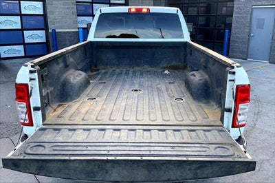 2024 RAM 3500 Big Horn Crew Cab 4x4 8' Box