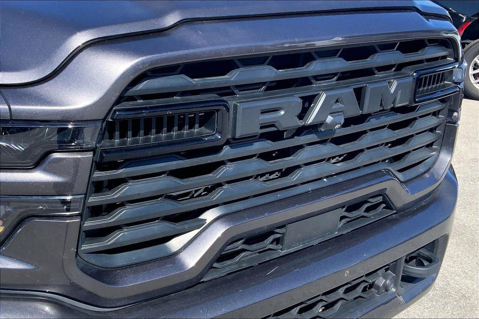 2026 RAM 3500 Big Horn Crew Cab 4x4 8' Box