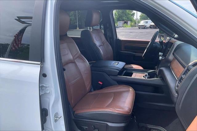 2023 RAM 3500 Limited Longhorn Crew Cab 4x4 8' Box