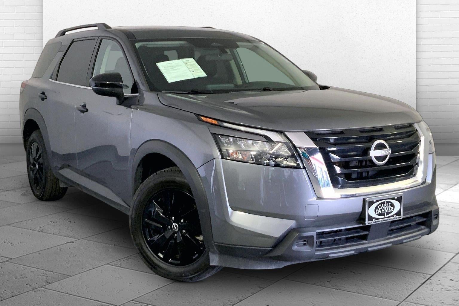 2025 Nissan Pathfinder SV 4WD