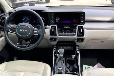 2023 Kia Sorento SX