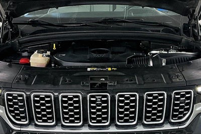 2022 Jeep Grand Cherokee Summit