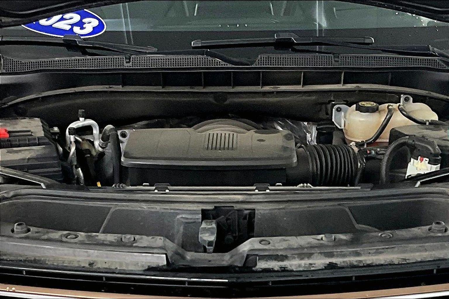 2023 Chevrolet Suburban High Country