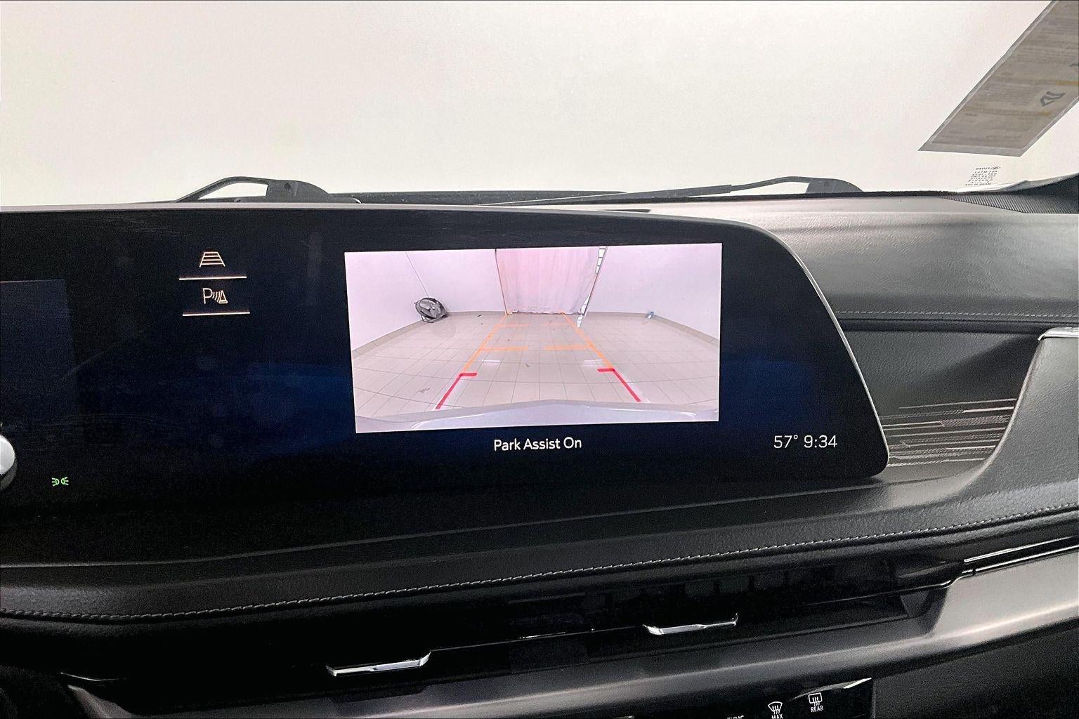 2024 Cadillac XT4 AWD Premium Luxury