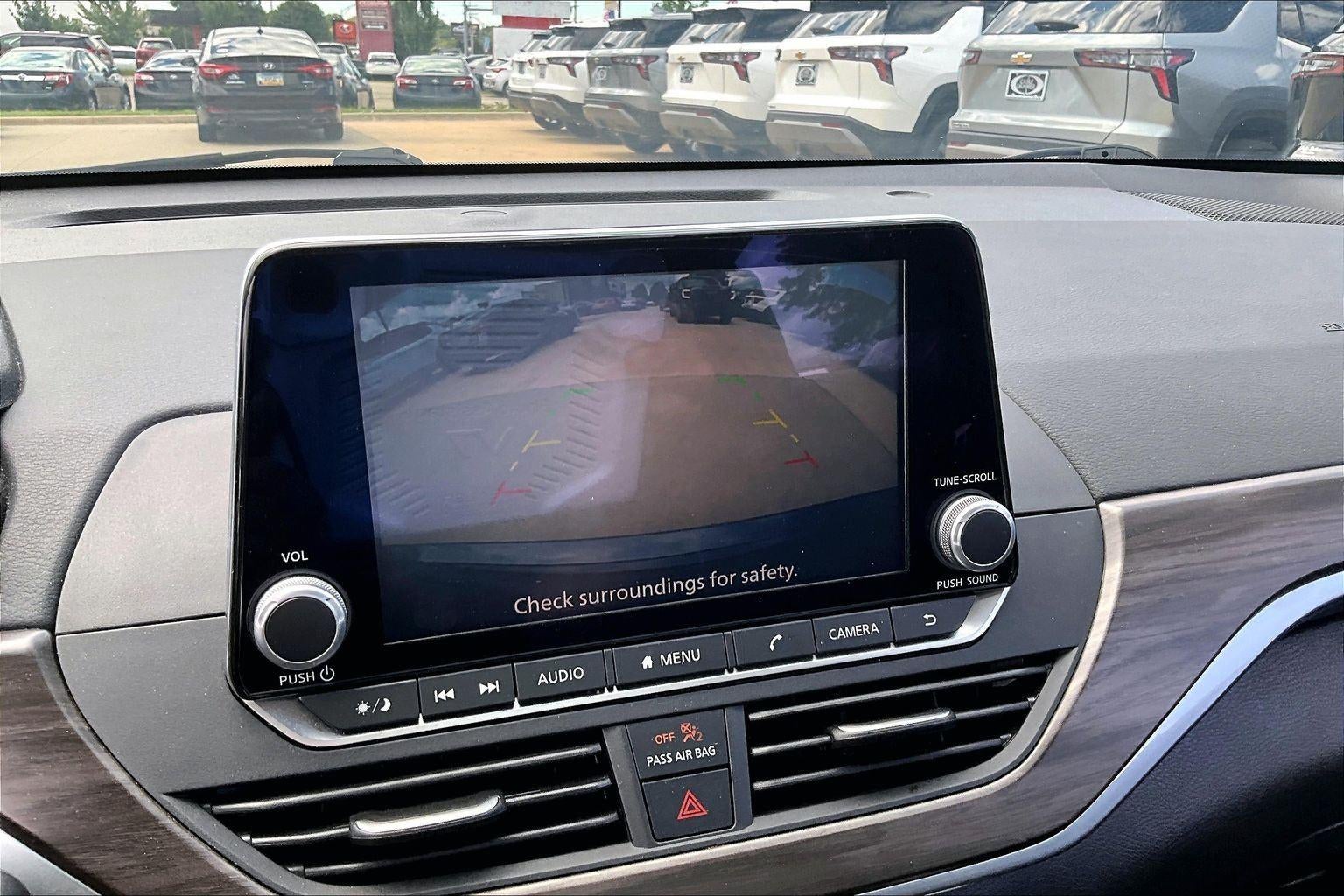 2025 Nissan Altima SV
