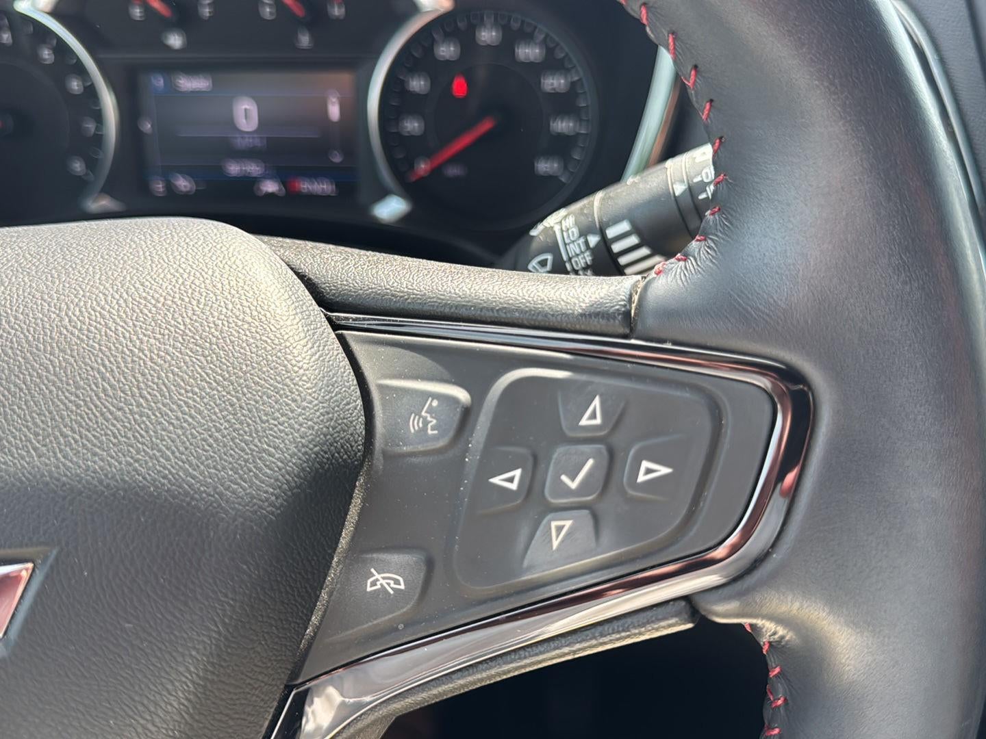 2022 CHEVROLET TRUCK EQUINOX RS