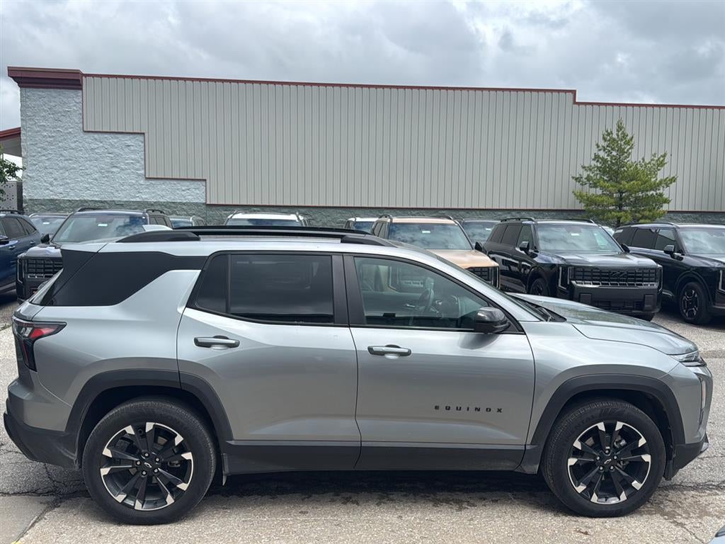 2025 Chevrolet Equinox AWD RS