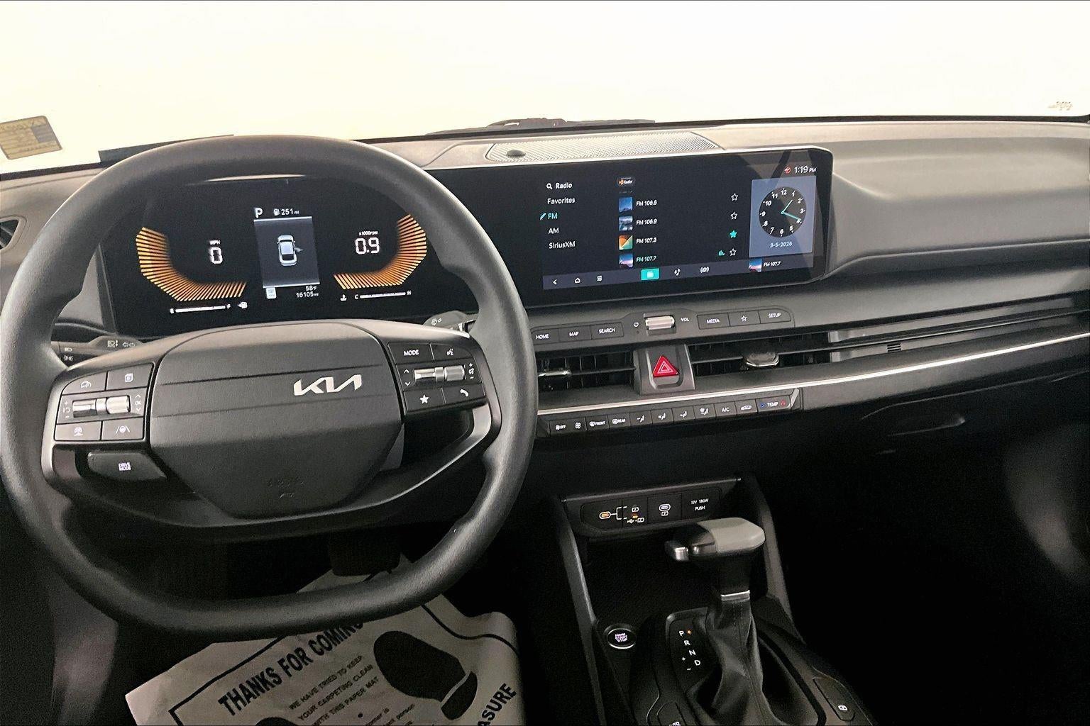 2025 Kia K4 LXS