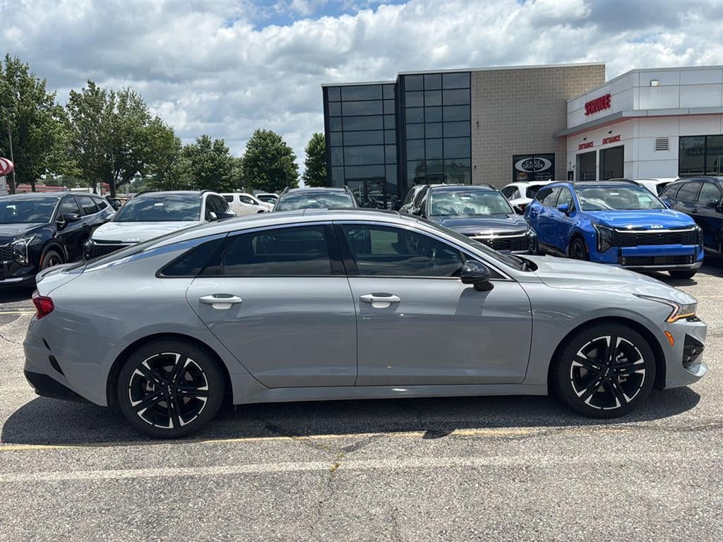 2024 Kia K5 GT-LINE