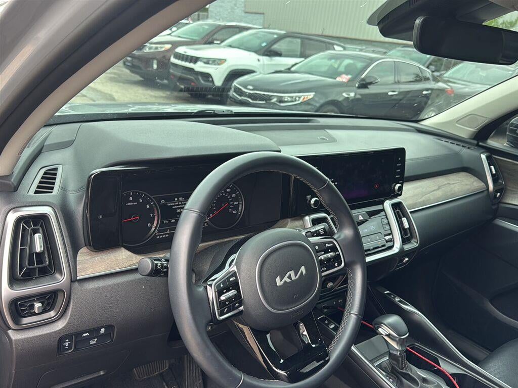 2023 Kia Sorento X-Line EX