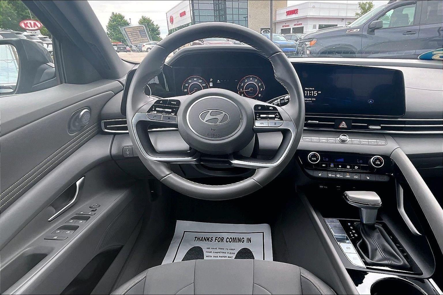 2025 Hyundai Elantra SEL Convenience