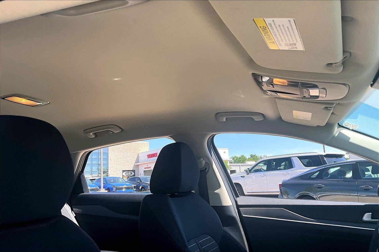 2025 Kia K5 LXS