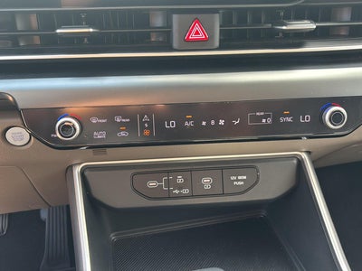 2026 Kia Carnival LXS