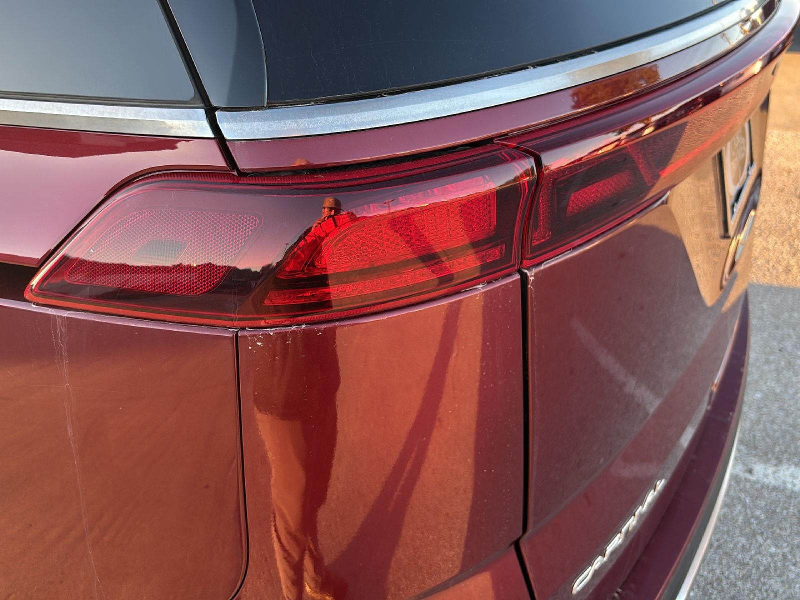 2024 Kia Carnival SX