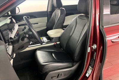 2023 Kia Carnival SX