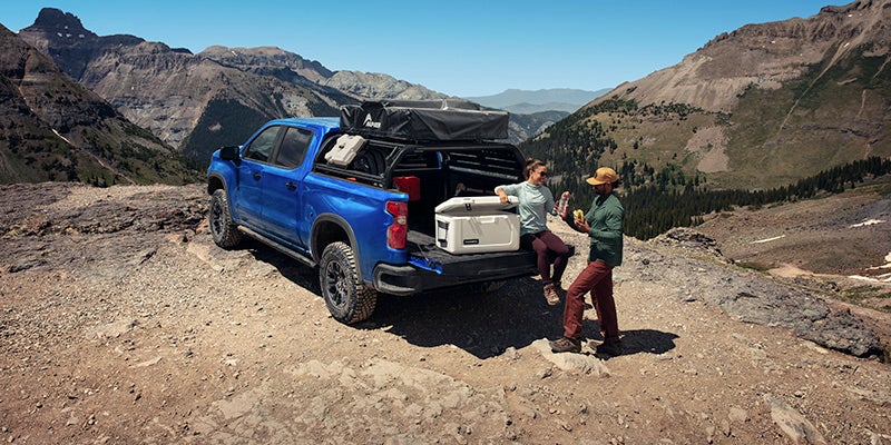 Chevrolet Silverado 1500 ZR2 towing a trailer